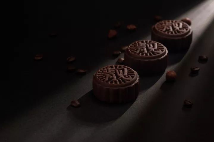 月饼包装设计哪家强?简约月饼包装设计欣赏